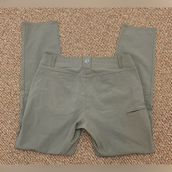 Men's 33 x 32 KUHL DECEPTR Grey Khaki Lightweight Technical Hybrid Hiking Pants - Picture 5 of 14
